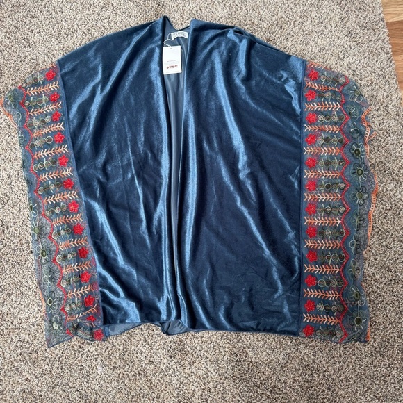 Embroidered Blue Kimono Cardigan - Picture 1 of 3